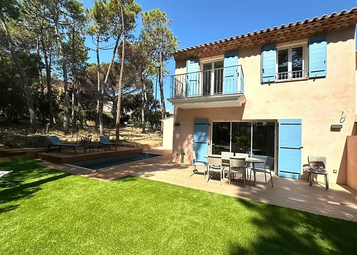 Plages De La Nartelle- Maxime - Piscines Privees * 圣马克西姆