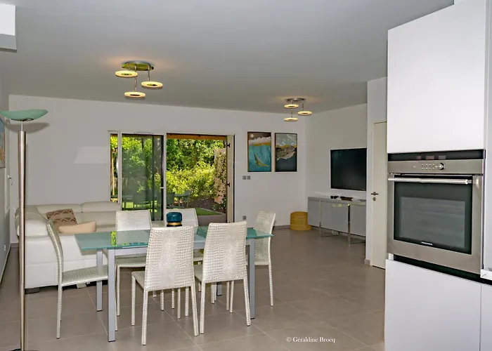 Plages De La Nartelle- Maxime - Piscines Privees Villa Sainte-Maxime