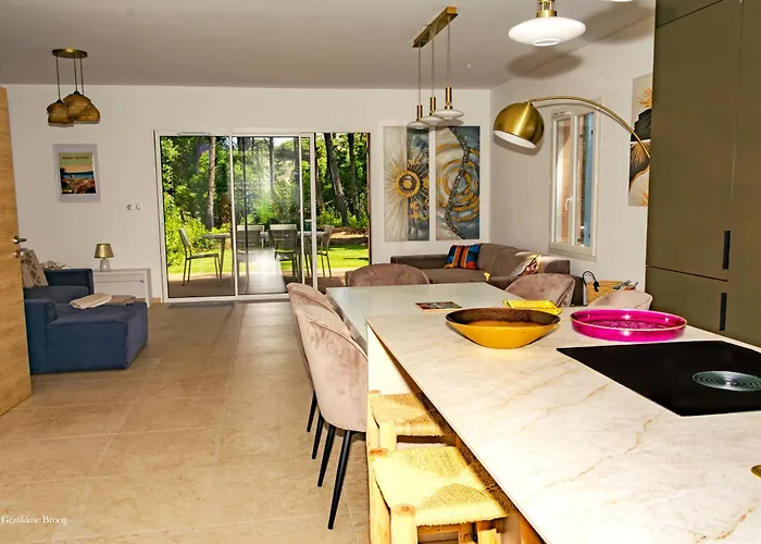 Plages De La Nartelle- Maxime - Piscine Privee * Sainte-Maxime