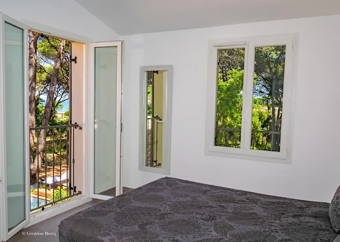 Plages De La Nartelle- Maxime - Piscines Privees